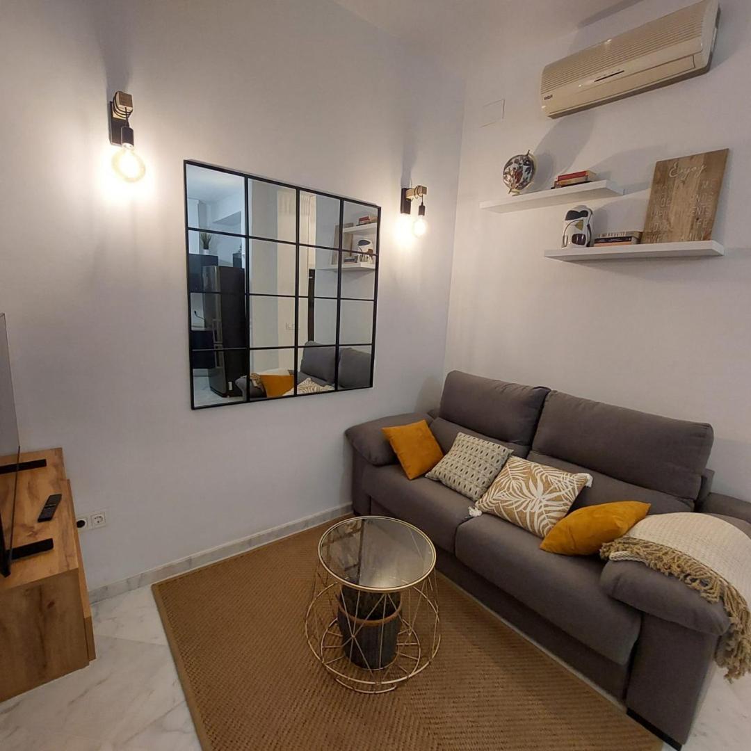 Appartamento Modern And Wide- 1Bd 1Bth- Triana Siviglia Esterno foto